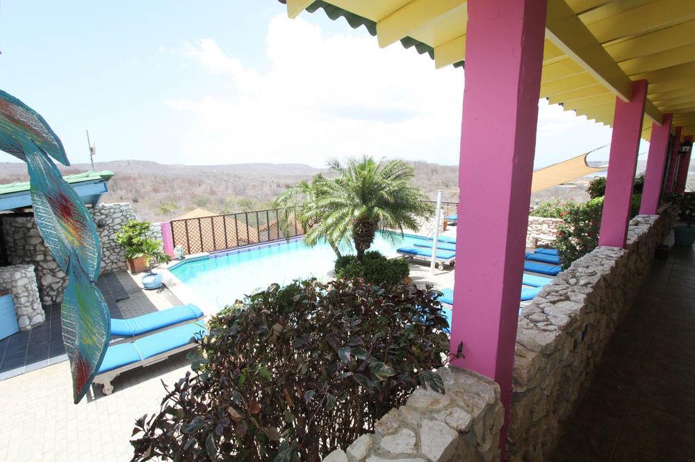 Willibrordus Bandabou Breeze Curacaoアパートホテル エクステリア 写真